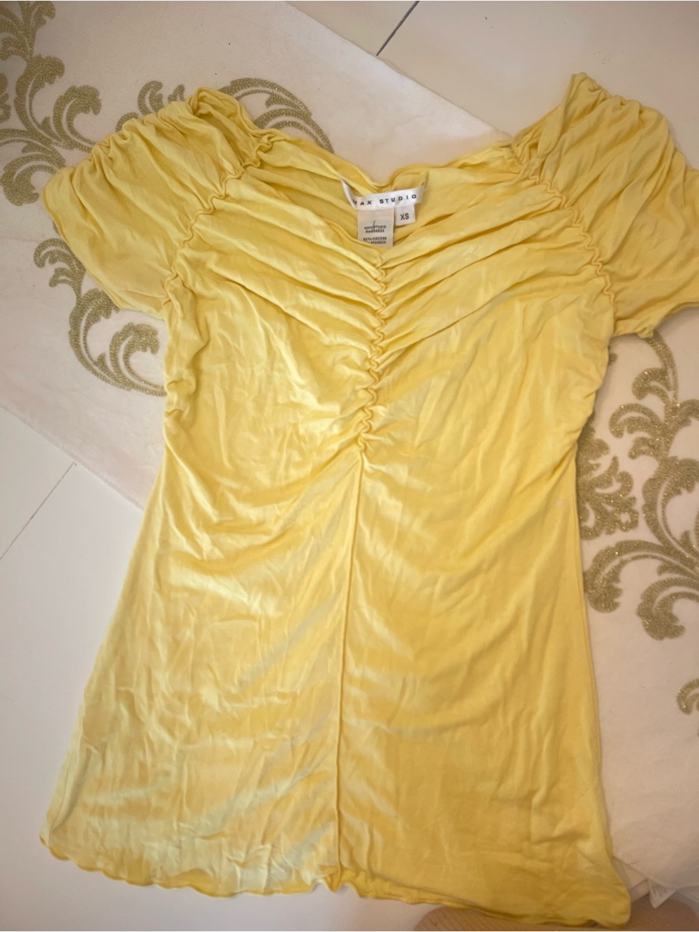 Max Studio Yellow Ruched Short-Sleeve V-Neck Top